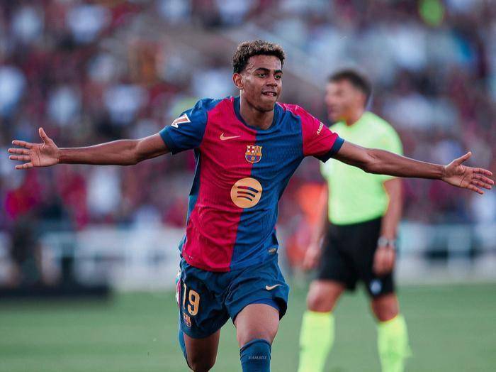 西甲积分榜,巴萨3-0,斩获3连胜,先赛4分领跑,将压力抛给皇马